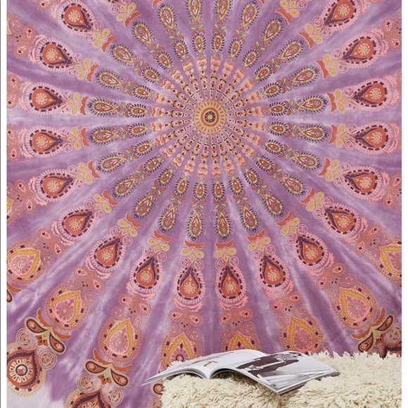 ISO THIS DAYA URBAN OUTFITTERS TAPESTRY - Picture 3 of 4